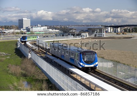 Vancouver SkyTrain - new Canada Line to Richmond