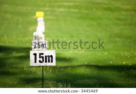 Signs to tell how far you hit, focus in front
