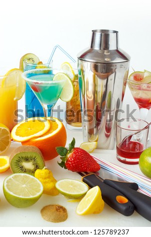 Fruits and utensils to make and decorate drinks and cocktails