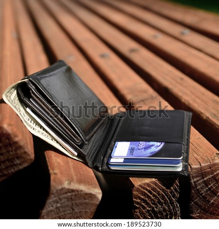 Lost wallet left on bench with cash and credit cards