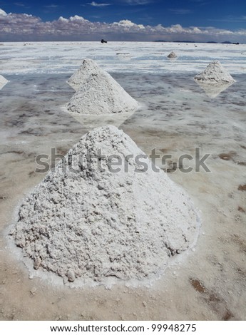 Piles of salt on the surface of the Salar de Uyuni salt lake, Bolivia