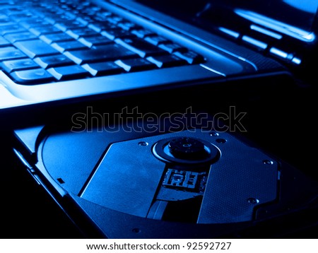 Open optical disc drive on a notebook