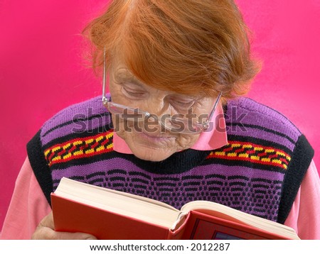 In a photo it is shown as the grandmother reads the book