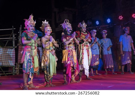 PETCHABURI, THAILAND - MARCH 22: Battle Presentation of traditional balinese Kecak Fire Dance and Thai Khon performances on MARCH 22, 2015 on PETCHABURI