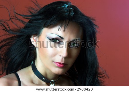 Buatifull woman with green eyes