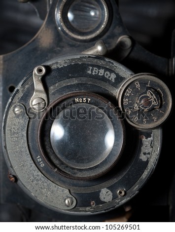 Detail on an ancient photographic camera