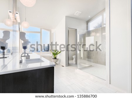 Beautiful Bathroom in Luxury Home Beautiful Bathroom in Luxury Home