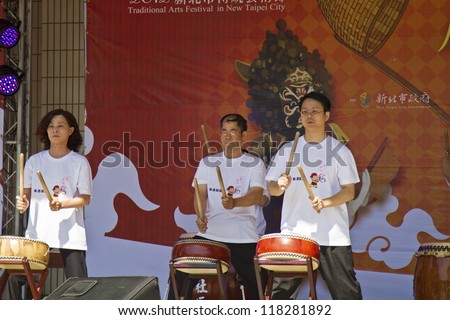 NEW TAIPEI CITY,TAIWAN -November 3,2012:drum performance in LuZhou elementary School for celebrating the Taiwanese Traditional Art Festival on November 3,2012 in New Taipei City,Taiwan .