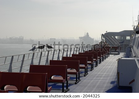 Calais Harbour â€“ 3 Seagulls and outside Ferry Seats