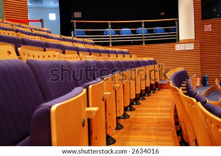 The line of seats of a function hall