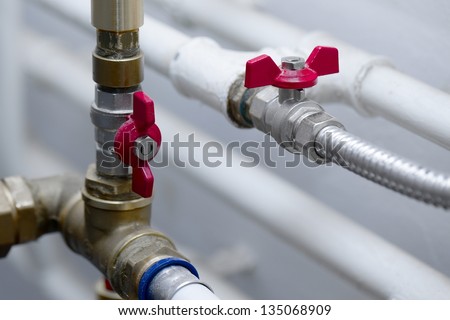 Pipes and valves of a heating system