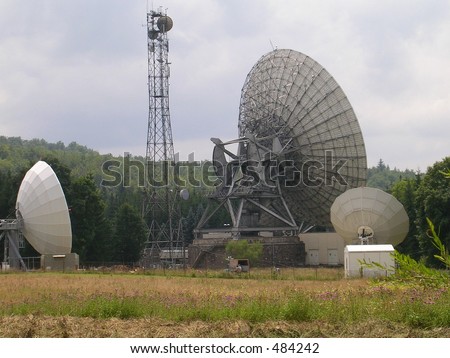 parabolical satellite antenna
