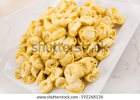 Picture of a bowl of pasta.