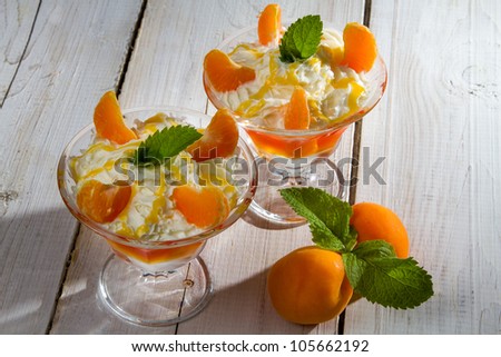 Mandarin and peach dessert with jelly
