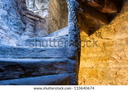 [Obrazek: stock-photo-lighted-stone-staircase-in-a...640674.jpg]