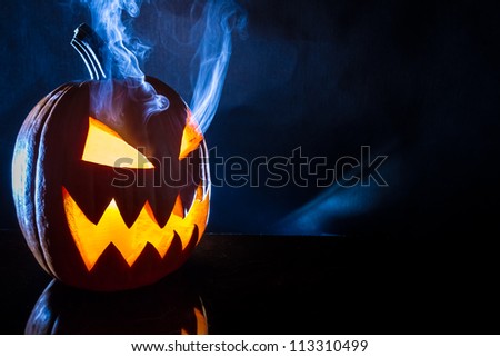 [Obrazek: stock-photo-smoking-halloween-pumpkin-he...310499.jpg]