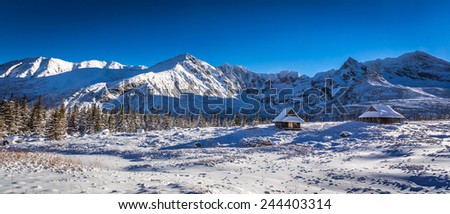 Mountain panorama in the high mountains in winter