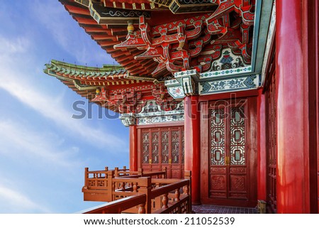 Blue sky and white clouds, ancient Chinese architecture
