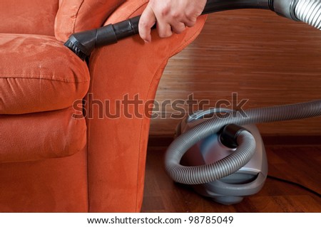 Staff produces upholstered furniture cleaning Staff produces upholstered furniture cleaning