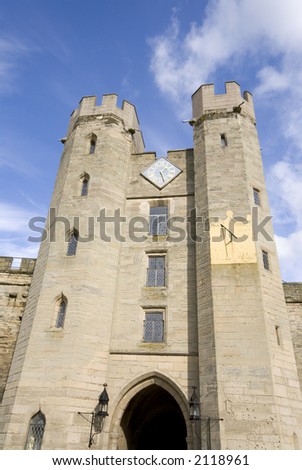 gate house warwick castle