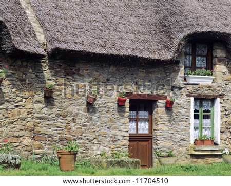 thatched cottage france marzan village la roche bernard morbihan brittany europe