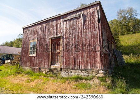 Picture of and old farmhouse