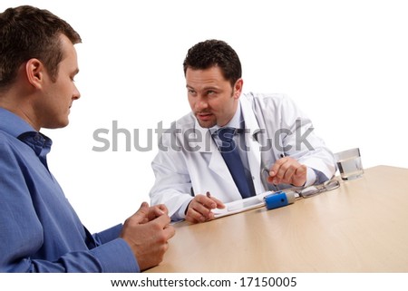 doctor explaining diagnosis to male patient