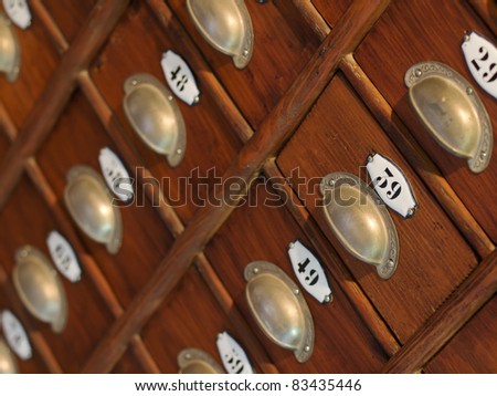 Old drawer cabinet