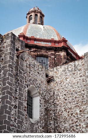 Dome and rear view of a church in the historic Mexican city of San Miguel de Allende.