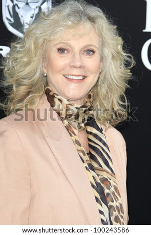 LOS ANGELES - APR 16: Blythe Danner at the premiere of Warner Bros. Pictures\' \'The Lucky One\' at Grauman\'s Chinese Theatre on April 16, 2012 in Los Angeles, California