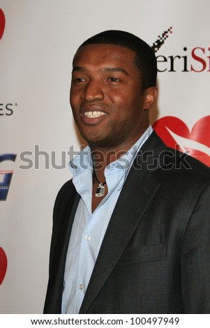 Roger Cross