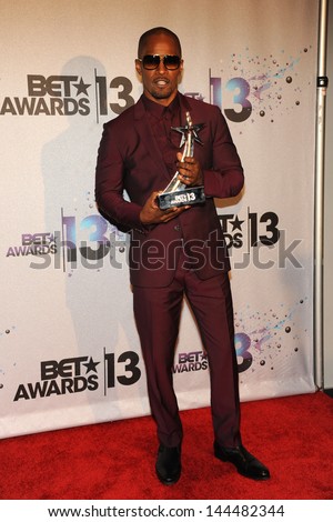 LOS ANGELES - JUN 30: Jamie Foxx at the 2013 BET Awards at Nokia Theater L.A. Live on June 30, 2013 in Los Angeles, California