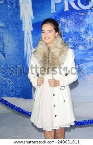 LOS ANGELES - NOV 19: Bailee Madison at the premiere of Walt Disney Animation Studios\' \'Frozen\' at the El Capitan Theater on November 19, 2013 in Los Angeles, CA