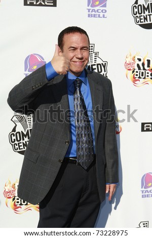 BURBANK - AUG 3:  Gilbert Gottfried arrives at the Bob Saget Roast in Burbank, California on August 3, 2008. He was recently fired after making tweets in bad taste after the Japan earthquake.