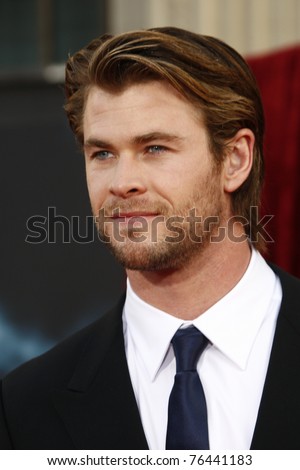 LOS ANGELES - MAY 2:  Chris Hemsworth at the premiere of Thor at the El Capitan Theater, Los Angeles, California on May 2, 2011.