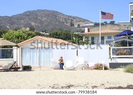 MALIBU, CA - AUG 19: Paris Hiltons rented house on the beach in Malibu, California on August 19, 2007
