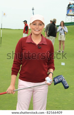 PALOS VERDES - APR 29: Cheryl Ladd at the 9th annual Michael Douglas and friends Celebrity Golf Tournament at the Trump National Golf Club in Palos Verdes, CA on April 29, 2007