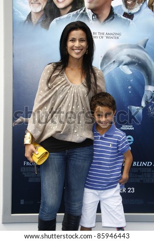 LOS ANGELES - SEP 17: Bahar Soomekh; son Ezra at the Warner Bros.\' World Premiere of \'Dolphin Tale\' at The Village Theater on September 17, 2011 in Los Angeles, California