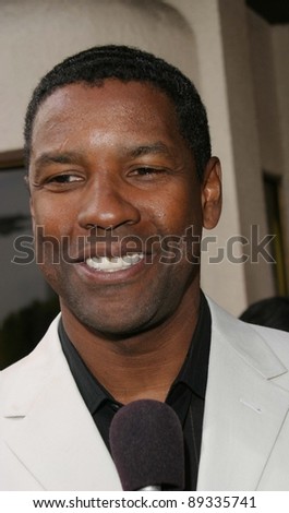 LOS ANGELES - APRIL 18: Denzel Washington at the \'Man On Fire\' premiere on April 18, 2004 in Westwood, Los Angeles, California