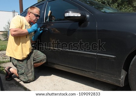 Thief steals car
