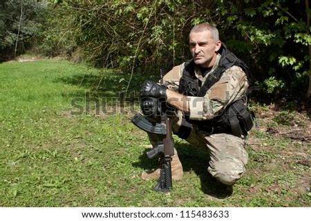 Special Forces soldier resting before the event