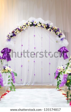 Wedding Arch in purple decor