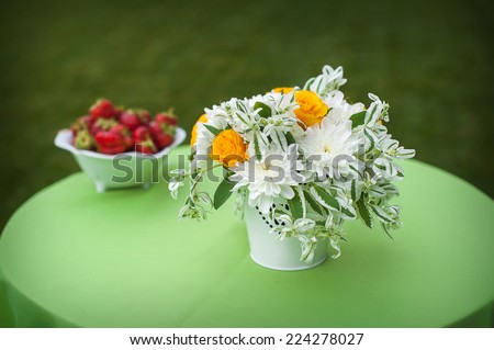 Floral Centerpiece at Wedding Reception.