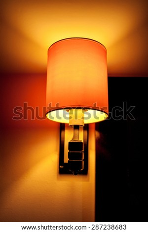 included a beautiful wall lamp in the room.