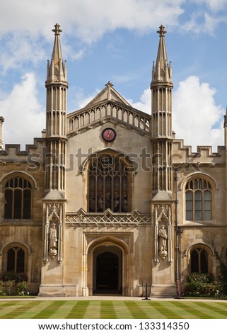Scenic view of Kings College Chapel, Cambridge University, England.