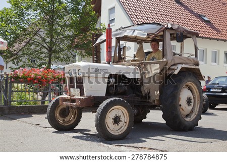 OBERDIGISHEIM, GERMANY - JULY 28: vintage tractors and agricultural machines at Oberdigisheim , July 28, 2013 in Oberdigisheim, Germany