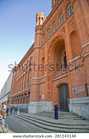 BERLIN, GERMANY, OKTOBER 02, 2014: view of the red town hall in berlin