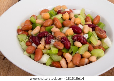mixed bean salad bowl