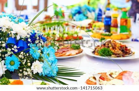 wealth layout table on event party