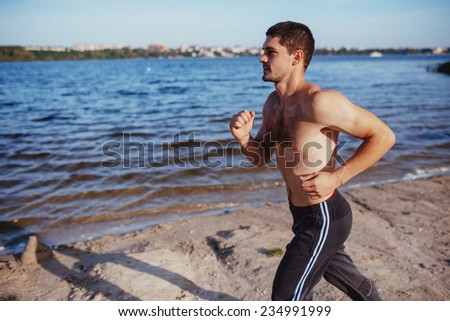 sportsmen man vsonyachnyy day to jog